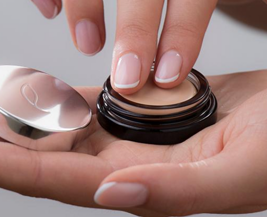 Hét antwoord op al jouw vragen over de nieuwe ESSE Concealers