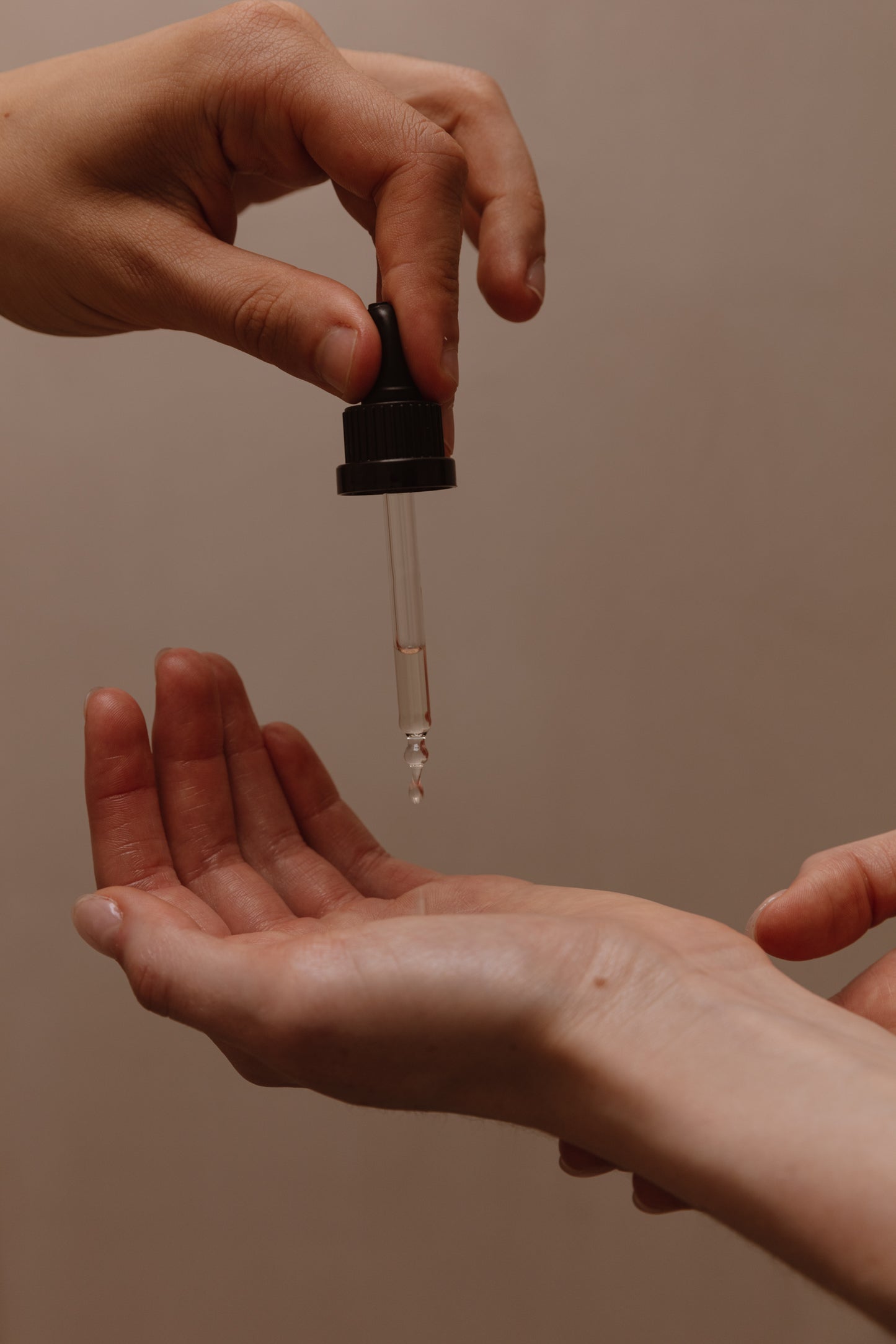 Likami Plus Serum: Facial Essential Oil Serum (30ml)