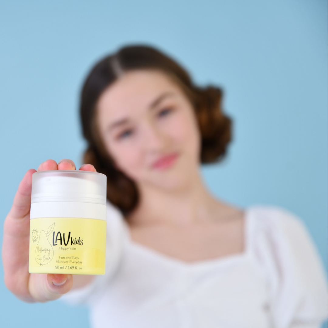 Lav Kids - Moisturizing Face Cream of Super Hydrate Light Moisturizer
