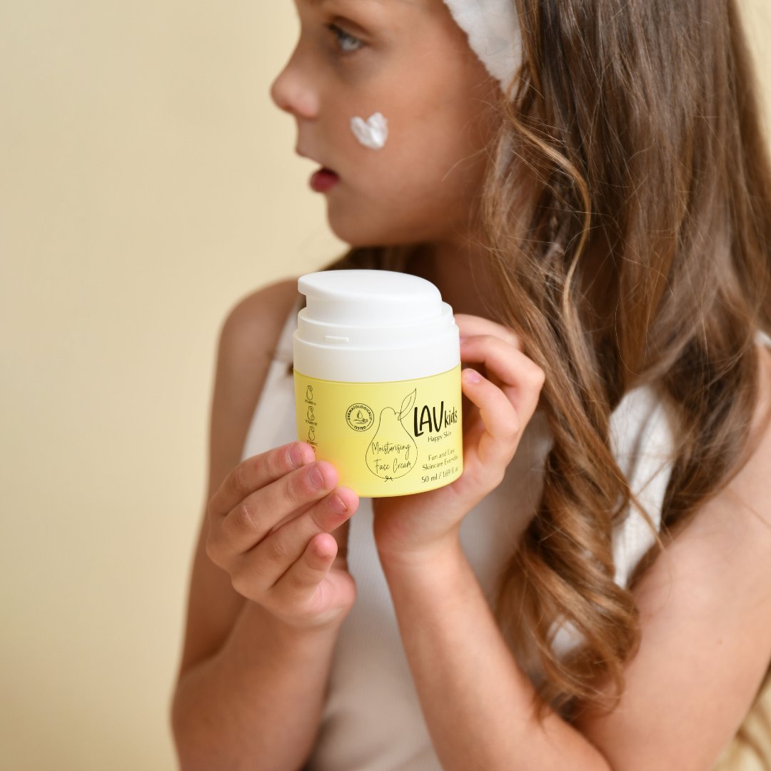 Lav Kids - Moisturizing Face Cream of Super Hydrate Light Moisturizer